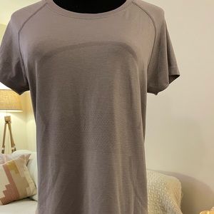 Lululemon Shortsleeved Swiftly Tech
